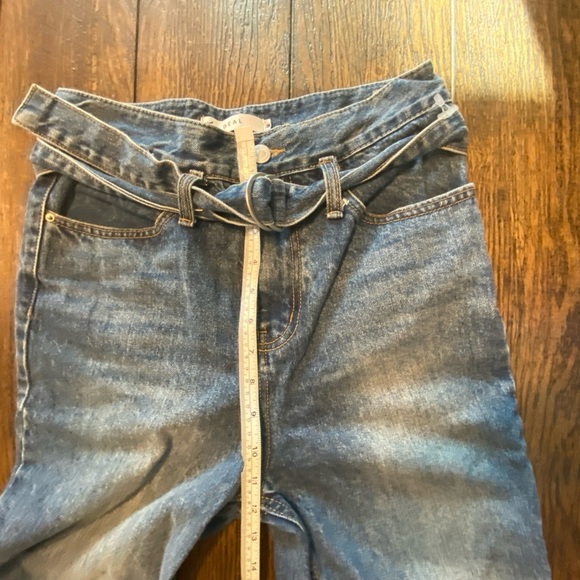 Deal High Rise Belted Denim Straight Leg Size Small B23 - Picture 5 of 6